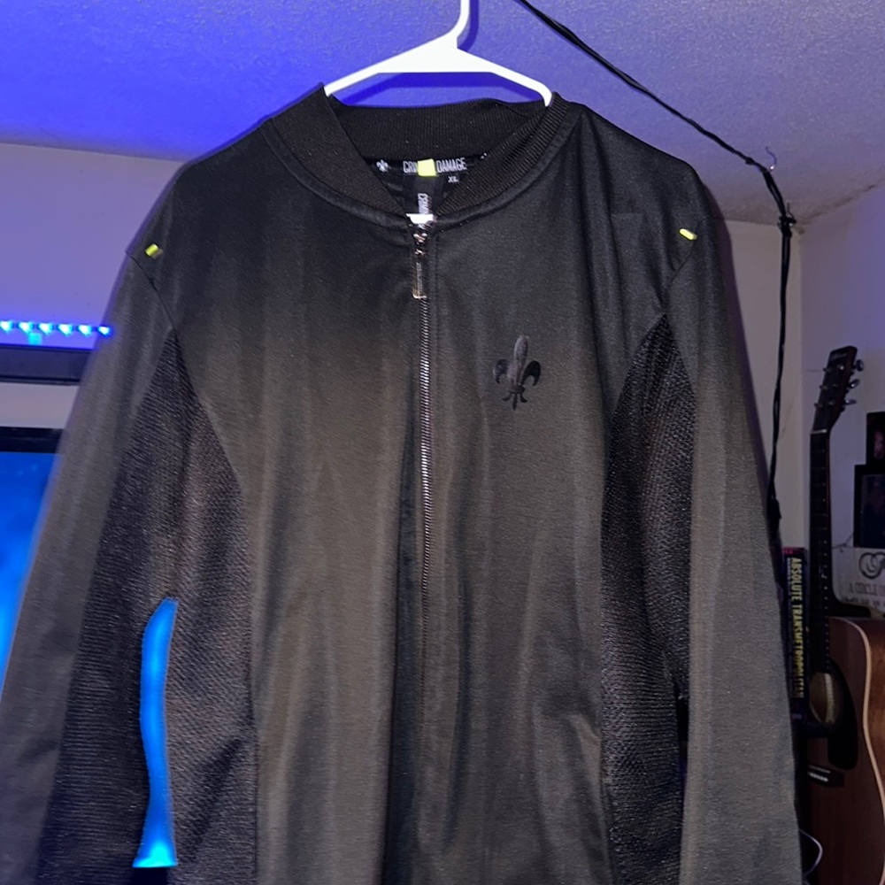 Great men’s zip up jacket